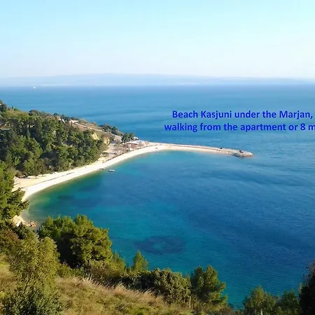 City View Apartment *