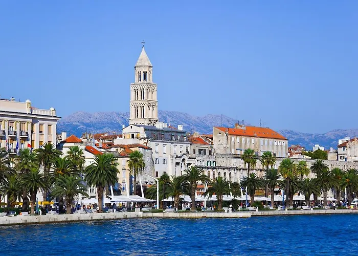 City View * Split
